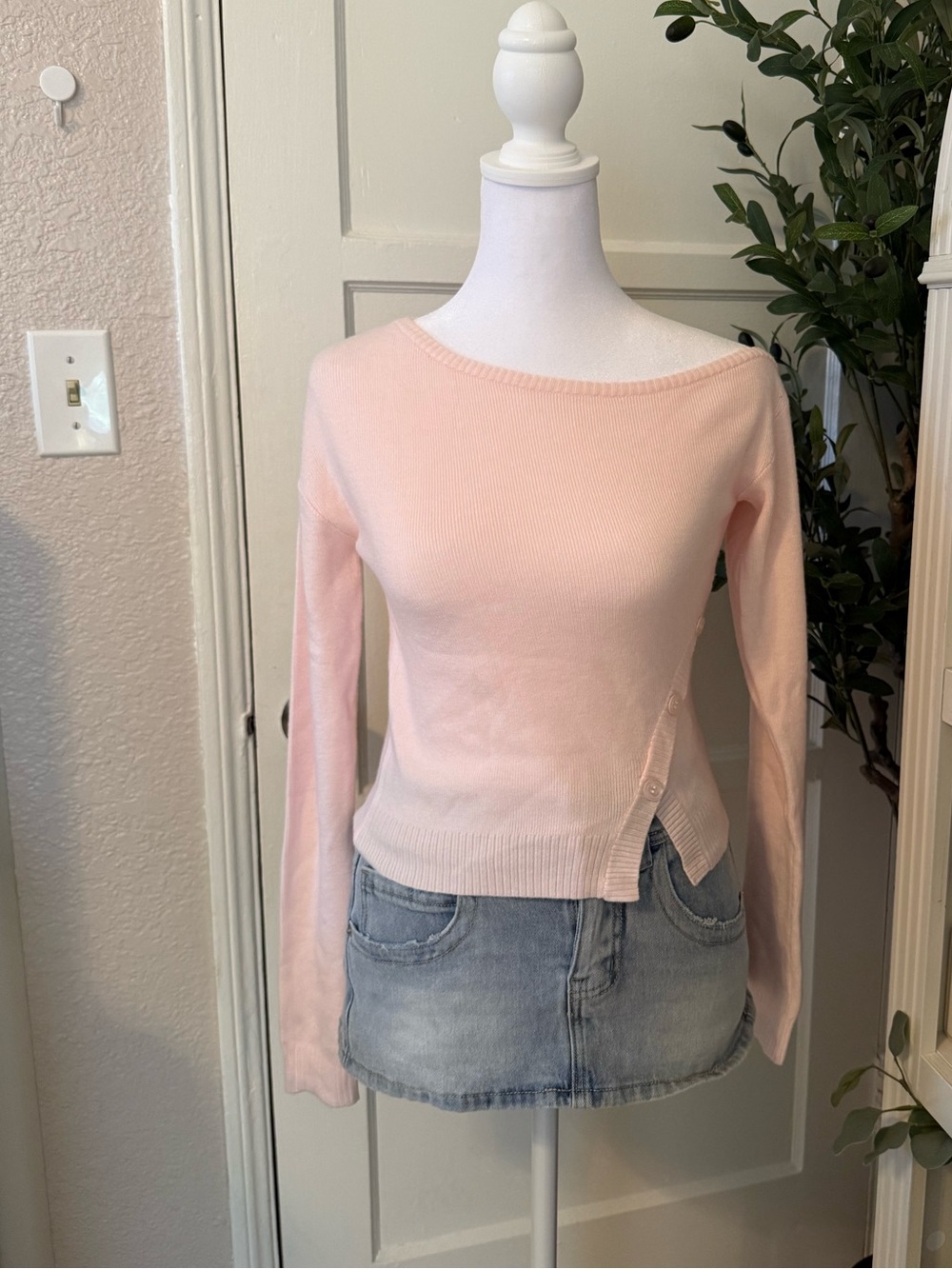 Pacsun pink over shoulder long sleeve shirt